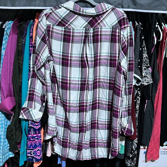 1x Ava & Viv plaid button down 3/4 shirt - Picture 7 of 8